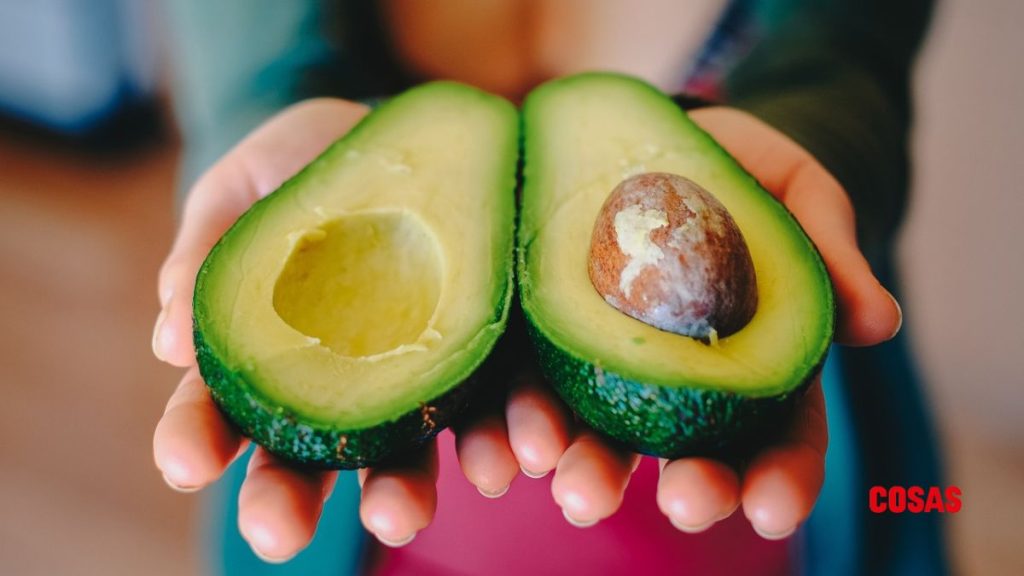 5 beneficios de comer aguacate