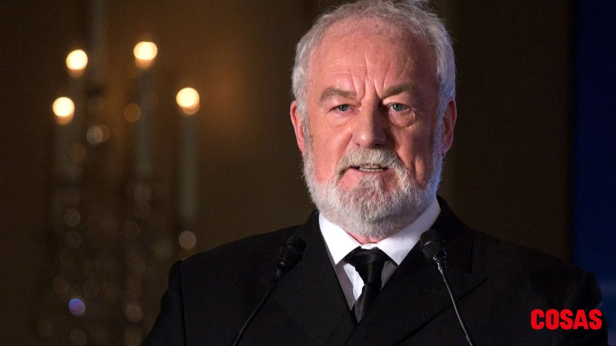 Fallece Bernard Hill, el actor que interpretó al capitán Smith en 