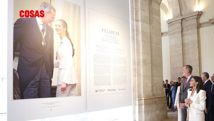 Inauguran exposición sobre los 10 años de reinado de Felipe VI. | Foto: IG Casa Real de España.