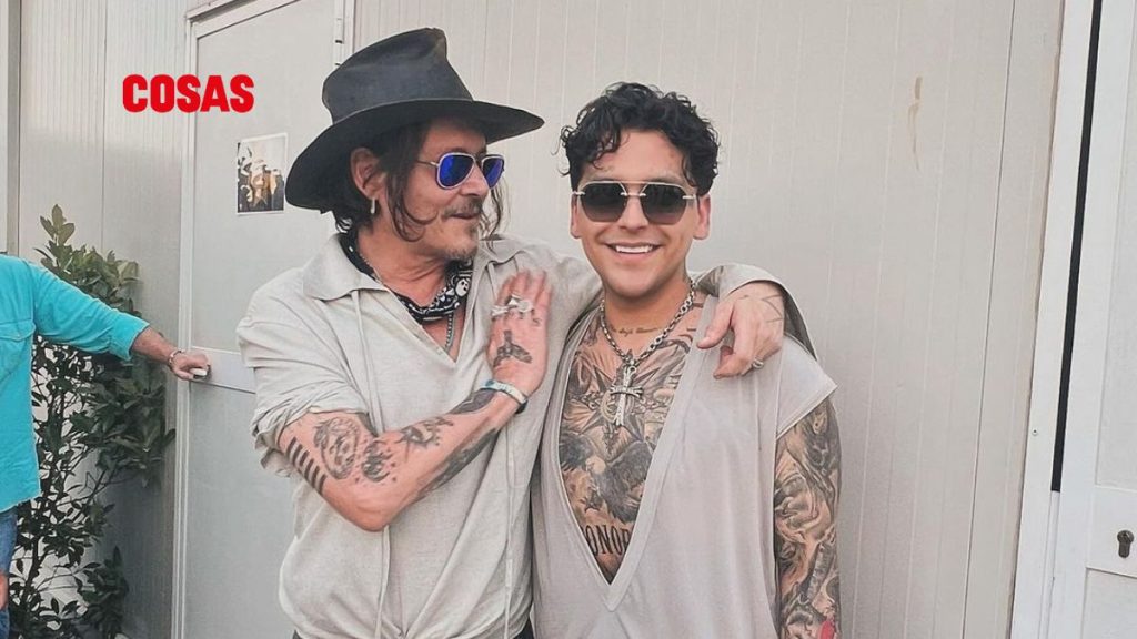 Christian Nodal y Johnny Depp sorprenden en redes sociales con inesperada fotografía. | Foto: IG Nodal.