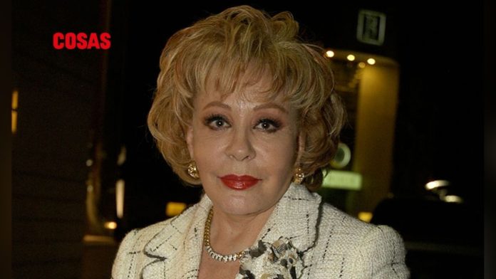 Silvia Pinal mejora tras enfrentar una infección urinaria; Alejandra Guzmán confirma que su estado de salud es estable.